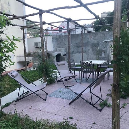 فيلا Casa Annali - House And Garden By The Amalfi Coast مايوري المظهر الخارجي الصورة